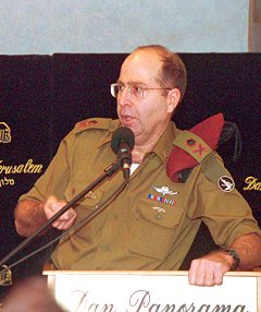 Lt-gn Moshe Ya'alon